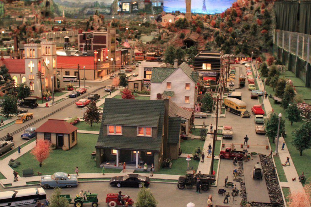 Shartlesville - największa miniaturowa wioska na świecie 18