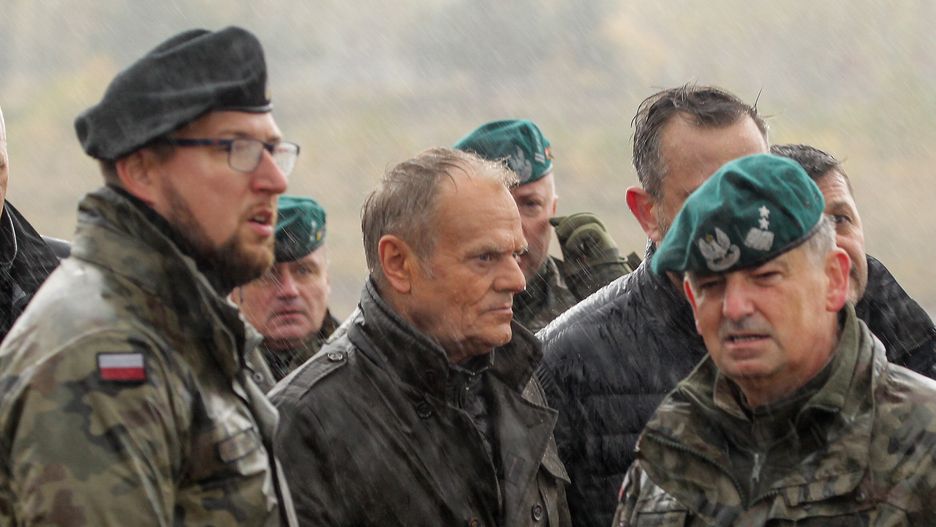 Donald Tusk, Marek Wawrzyniak
Tomasz Waszczuk
armia, bro�, �wiczenia, odprawa, poligon, Tarcza, uzbrojenie, wojsko