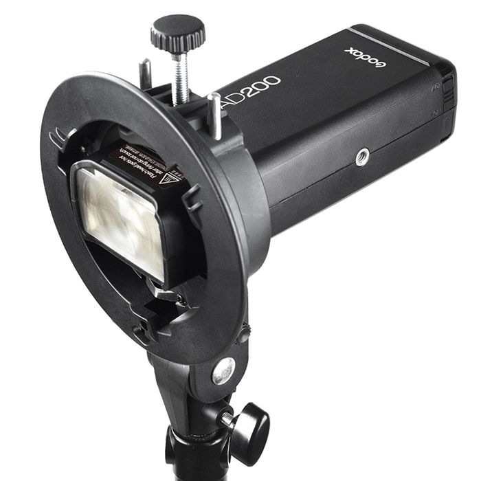 Godox AD200 - lampa błyskowa o mocy 200 Ws w kieszeni 9