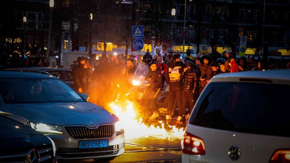 Po przegranej Belgii z Marokiem na mundialu w Katarze w Belgii i Holandii miały miejsce zamieszki