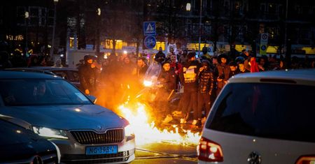 Nie tylko w Belgii. Po meczu z Marokiem zamieszki również w Holandii