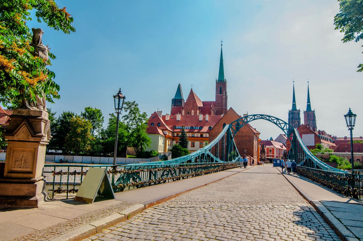 Most Tumski to jedno z najchętniej odwiedzanych miejsc we Wrocławiu