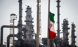 Iran grozi światu gospodarczą opcją atomową. Decyzja należy do USA
