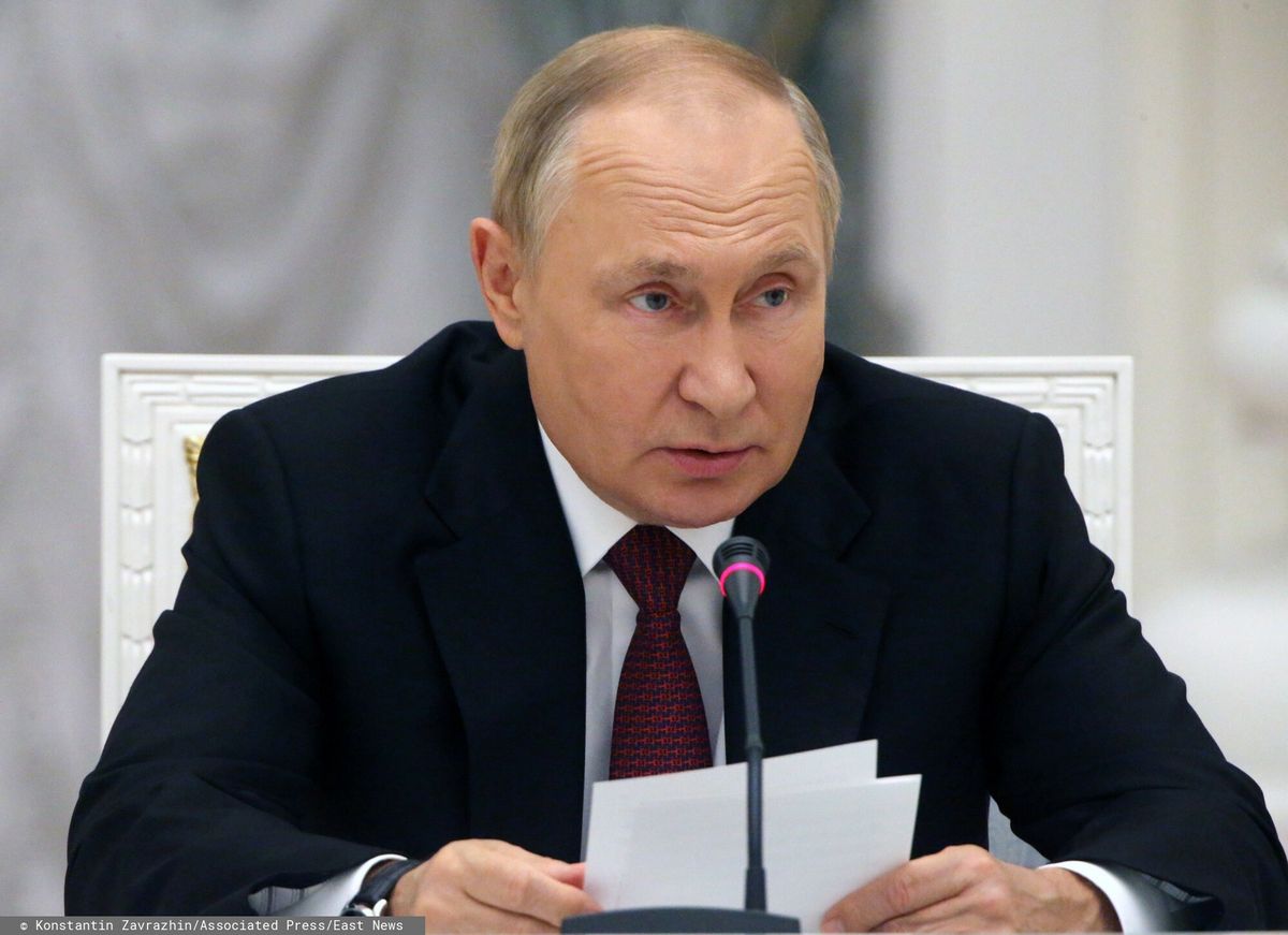 Władimir Putin zaangażowany w podejmowanie decyzji wojskowych