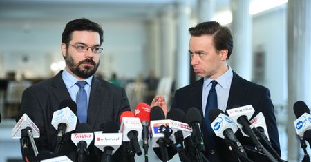 Autopoprawka autopoprawki. Chaos w projekcie Konfederacji
