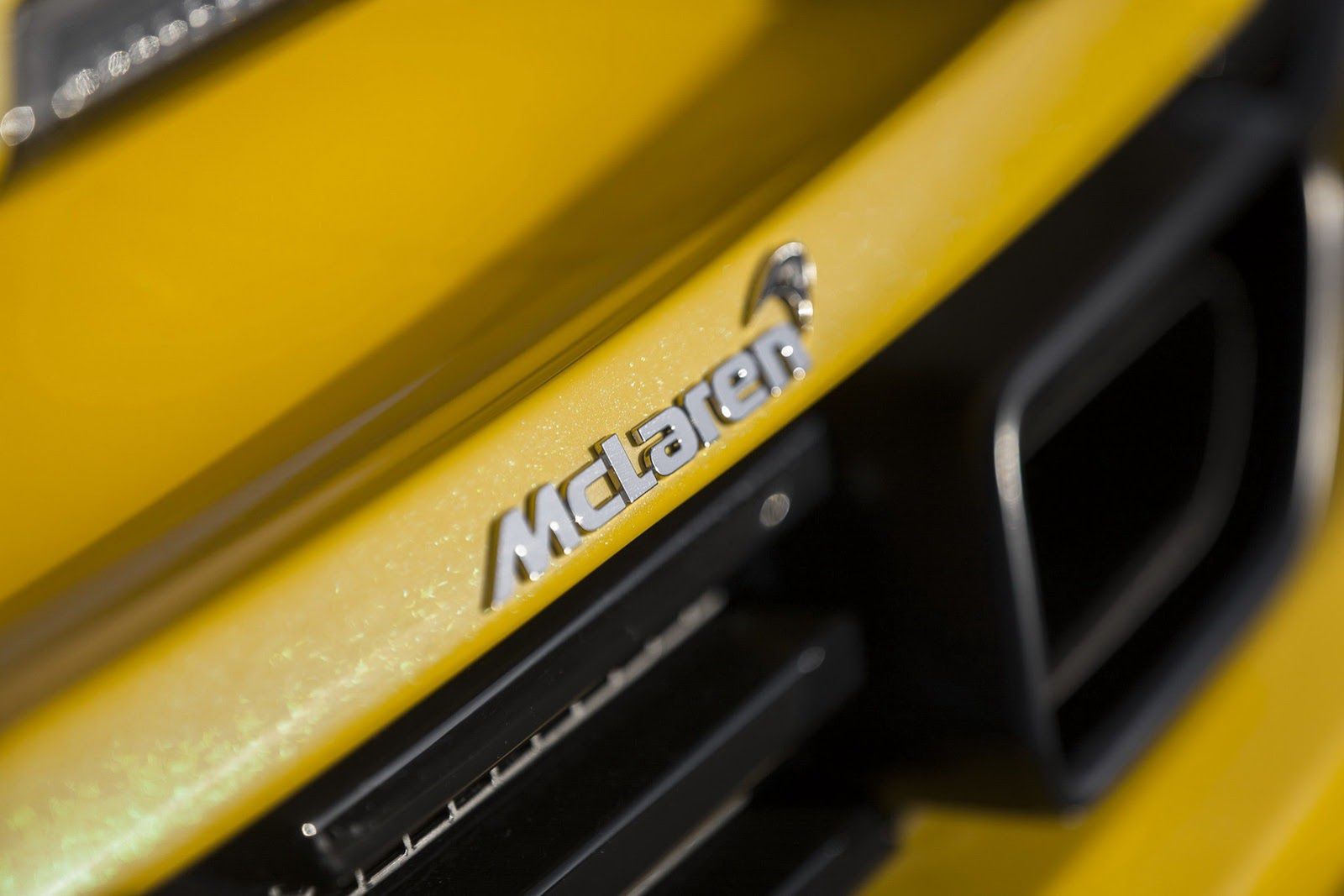 McLaren MP4-12C Spider - obszerna galeria prosto od producenta 25