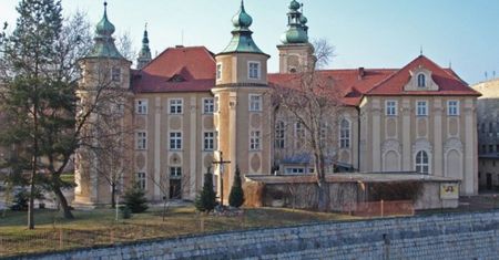 Kłodzki kościół skrywał tajemnice. Niezwykłe nisze odkryte po 200 latach
