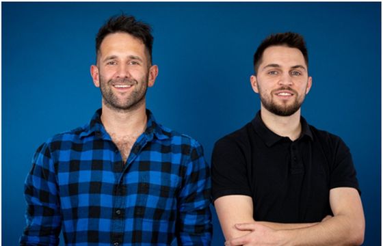 Mateusz Wrzos i Mateusz Jura w nowej agencji SEO Greyotters