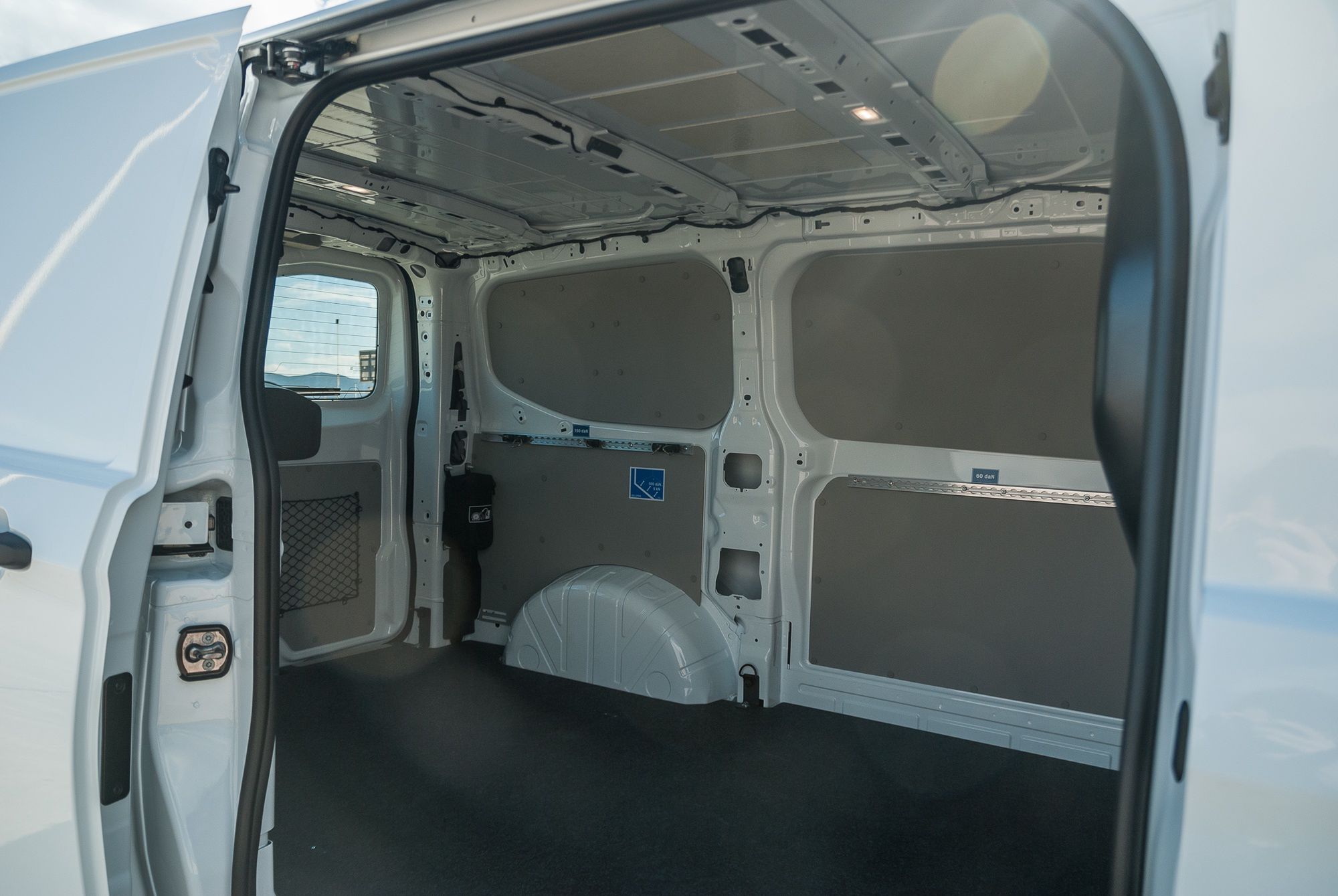 Volkswagen Transporter T7 Furgon