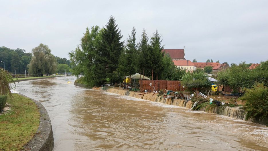 Pow�d? na po?udniu Polski
Fot. Wojciech Olkusnik/East News, 16.09.2024. Woj. dolnoslaskie. Sytuacja powodziowa w rejonie. N/z Kamieniec Zabkowicki.
Wojciech Olkusnik