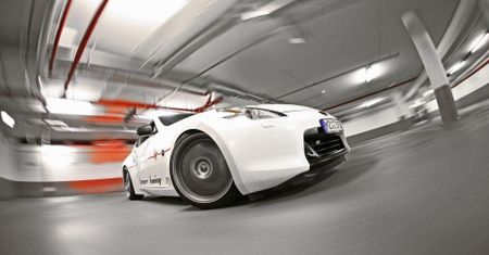Nissan z LSD na pokładzie - Senner 370Z Asphalt Surfer (2010)
