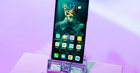 Honor 20 lada dzień w Polsce - producent ujawnił cenę