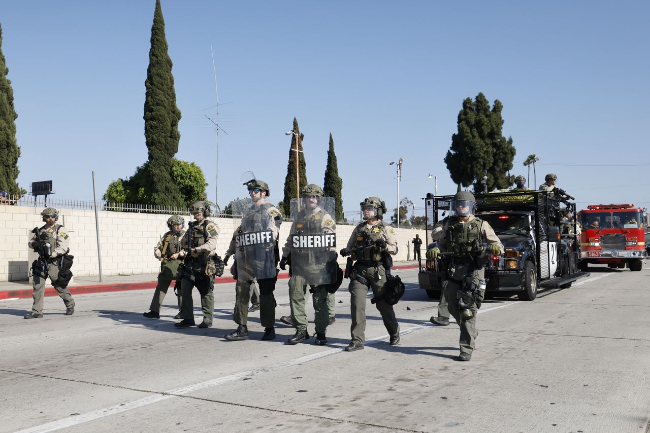 Trump deploys 2,000 National Guard troops to Los Angeles amid immigration protest unrest