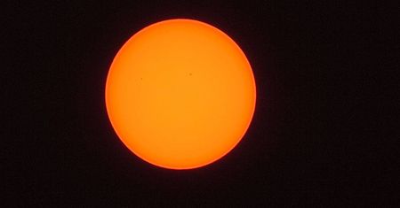Tak wyglądał tranzyt Merkurego przed tarczą Słońca