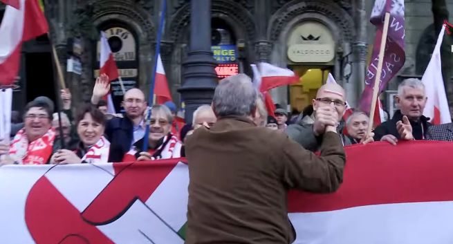 Kluby „Gazety Polskiej” przeznaczą wynajęty do wyjazdu na Węgry pociąg dla ukraińskich matek z dziećmi