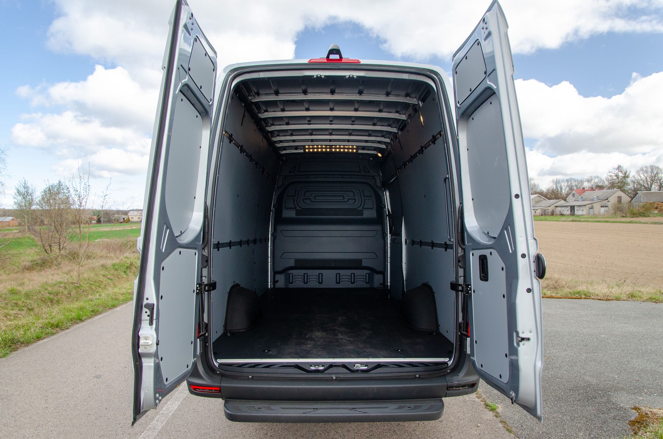 Mercedes-Benz eSprinter