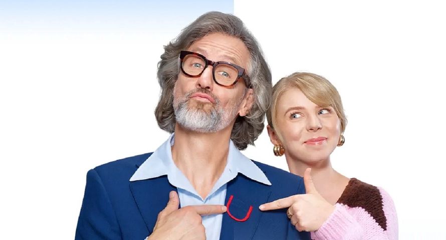 PKO Bank Polski z kampanią o inwestowaniu. W roli głównej Szymon Majewski i „marynarka z kieszeniami”