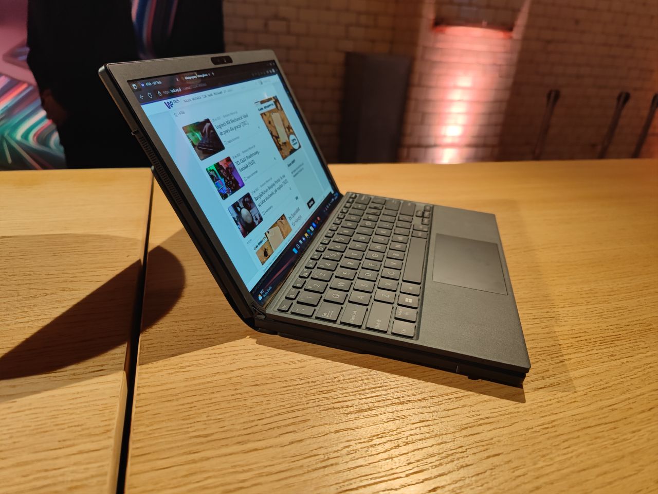 Asus Zenbook 17 Fold OLED