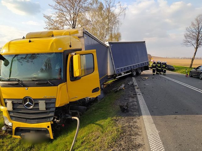 Tak wyglądał mercedes po kolizji