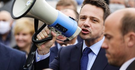 Trzy lata prezydenta Rafała Trzaskowskiego. "Miasto Jest Nasze" wylicza sukcesy i porażki