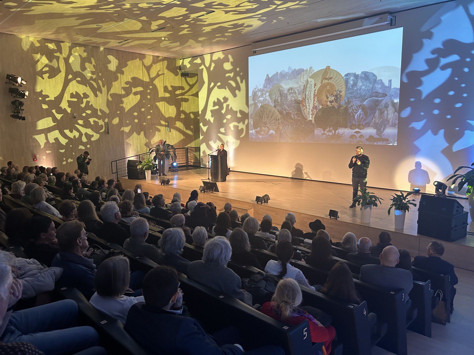 &#34;Jura. Kraina bez końca&#34; - wernisaż, który odkrywa tajemnice Wyżyny Krakowsko-Częstochowskiej