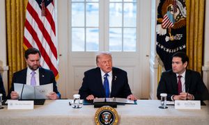 Trump coraz częściej chwali Rubio. J. D. Vance "filozoficznie trochę inny"