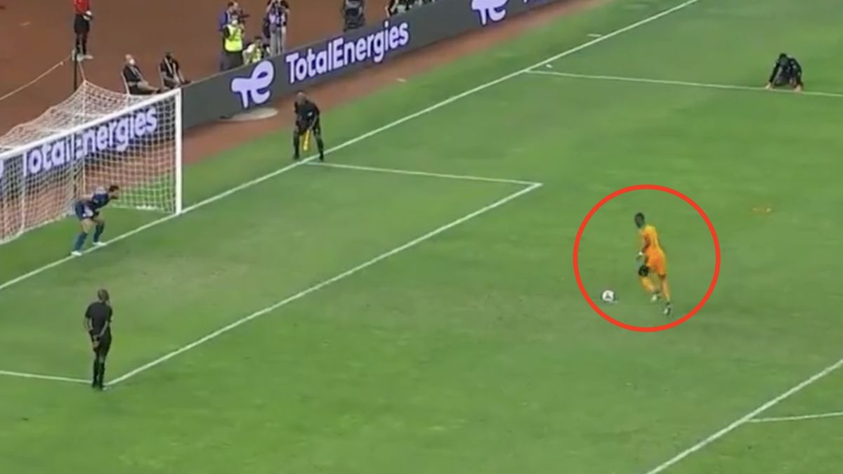 Fatalny błąd piłkarza na Pucharze Narodów Afryki 