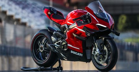 Myślisz, że Ducati Superleggera V4 jest drogie? Zobacz jego cenę na Filipinach