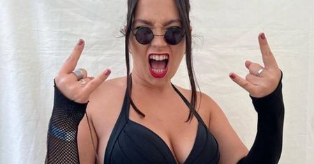 Mery Spolsky odsłania ponętne kształty w KUSYM BIKINI. Fani komplementują: "BOSKA FIGURA" (FOTO)