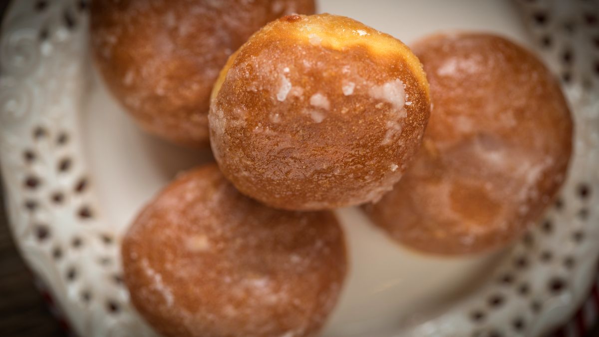 Mini pączki bananowe wychodzą delikatne i aksamitne w smaku