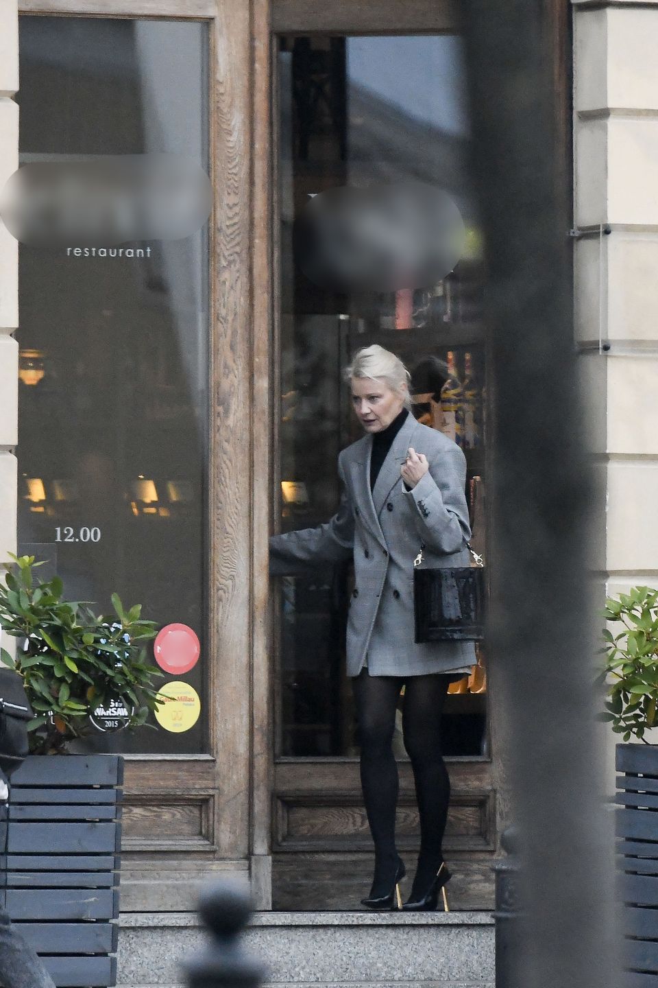 Małgorzata Kożuchowska przyłapana podczas wizyty w restauracji