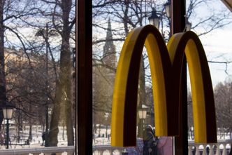 Zachodnie firmy nadal płacą pensje 200 tys. pracowników w Rosji