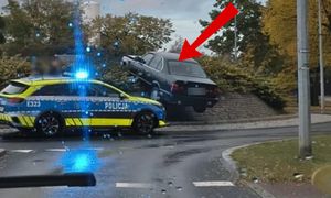 Poszło w Polskę. To nie fotomontaż. Tak zakończył jazdę BMW