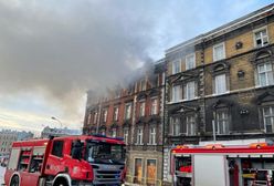 Bytom. Pożary poddasza nieopodal szkoły. Uczniowie bezpiecznie ewakuowani