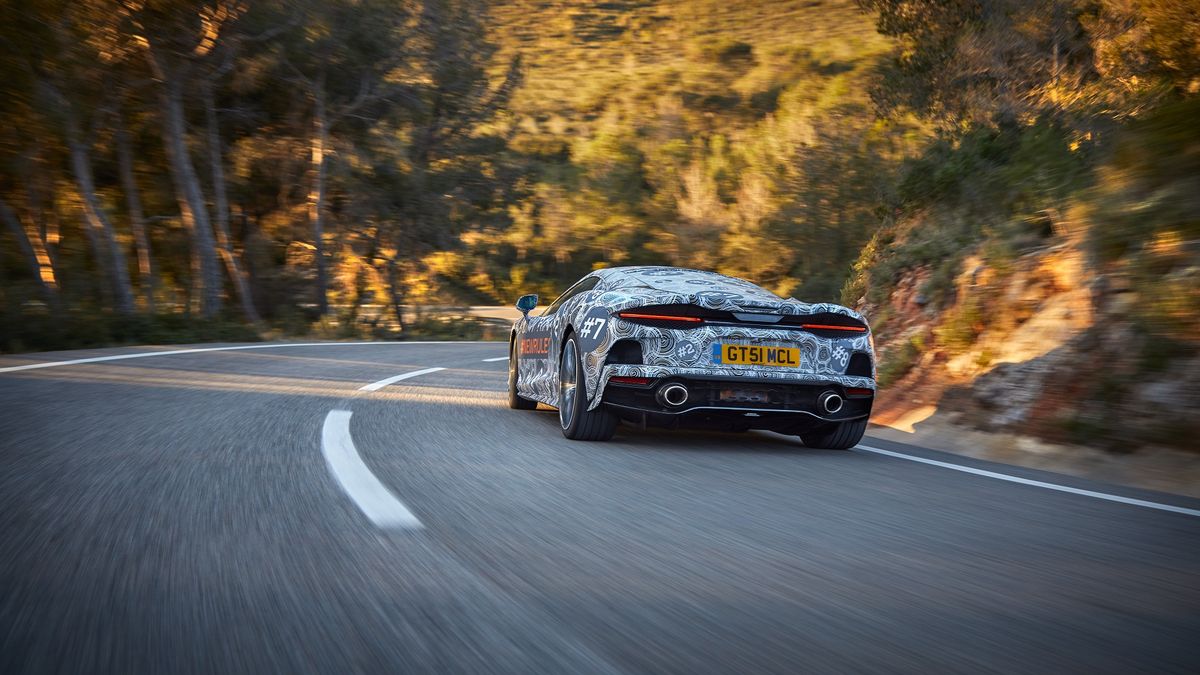 Nowy model McLarena nie ma jeszcze oficjalnej nazwy (fot. McLaren)