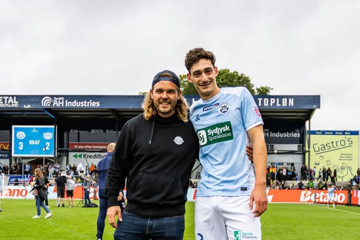 Będą frytki, a może placki? Piłkarz dostał nietypowy prezent po meczu