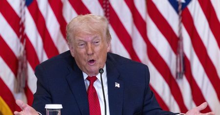 Trump o Iranie. "Czas poszukać nowych władz"