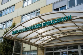 Koronawirus w ZUS w Koszalinie. Urzędniczka oskarża kierownictwo o zaniedbania, urząd odpiera zarzuty