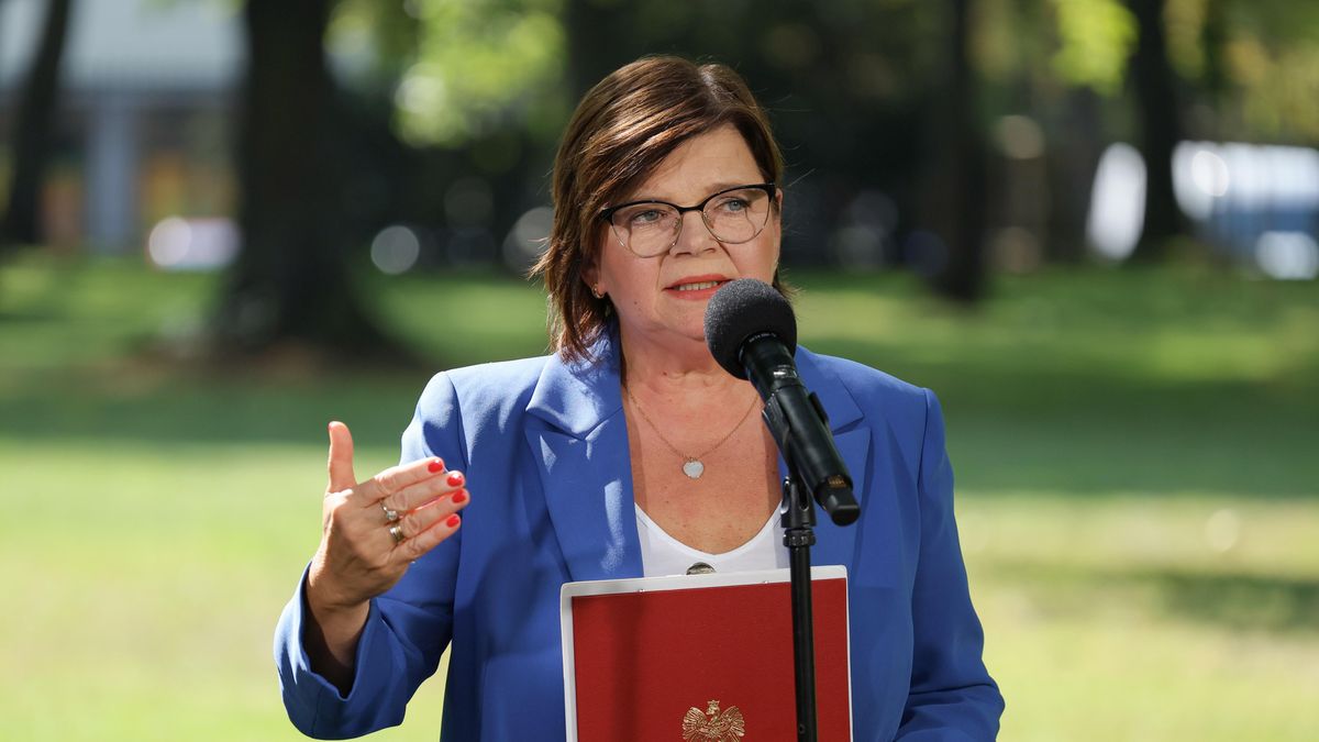 Izabela Leszczyna
Warszawa, 30.08.2024. Minister zdrowia Izabela Leszczyna na konferencji prasowej w ogrodach KPRM w Warszawie, 30 bm. Spotkanie dot. wytycznych dla lekarzy ws. aborcji. (ps/awol) PAP/Pawe� Supernak
Pawe� Supernak
aborcja, Kancelaria Prezesa Rady Ministr�w, kobietywpolityce, konferencja prasowa, kprm, legalna aborcja, ogrody, polityk polityka, prawo, rz�d, wytyczne dla lekarzy