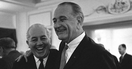 Harold Holt. Czy premiera Australii porwała chińska łódź podwodna?