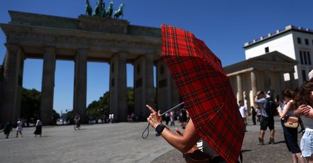 Skwar w Europie. Padają rekordy temperatur. Wydano czerwone alerty
