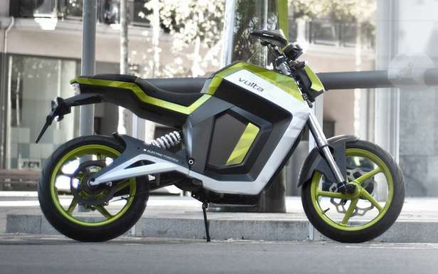 Elektryczny motocykl Volta BCN - gratka dla ekologów i miłośników much w zębach 6