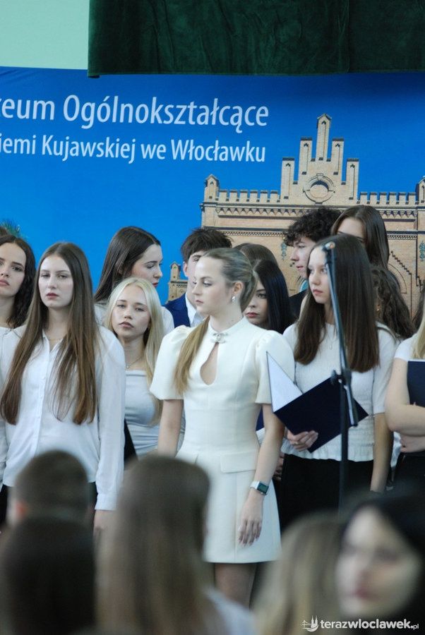 zakończenie roku maturzystów w I LO im. Ziemi Kujawskiej
