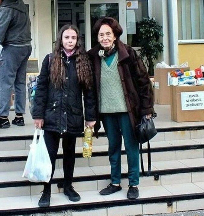 Adriana Iliescu z córką Elizą