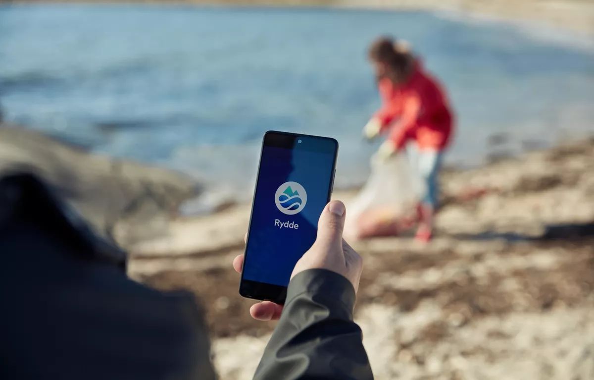 Polska aplikacja pomogła posprzątać plaże w Norwegii. Tysiące chętnych - Rydde