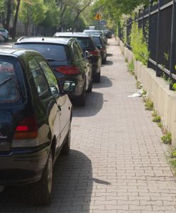 Szersze chodniki na ul. Odyńca. Parkowanie przeniesione na jezdnię