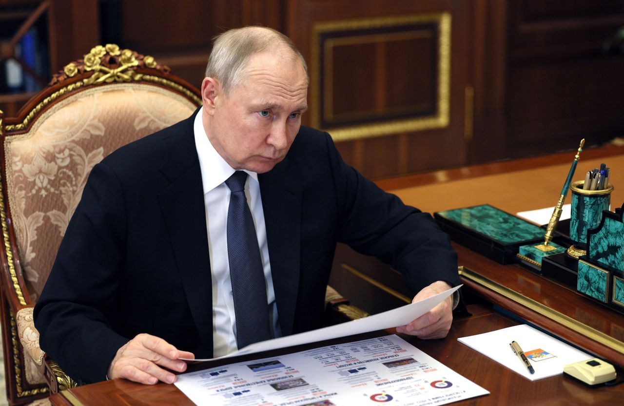 "Putin popełnił ogromny błąd". Macron ujawnia