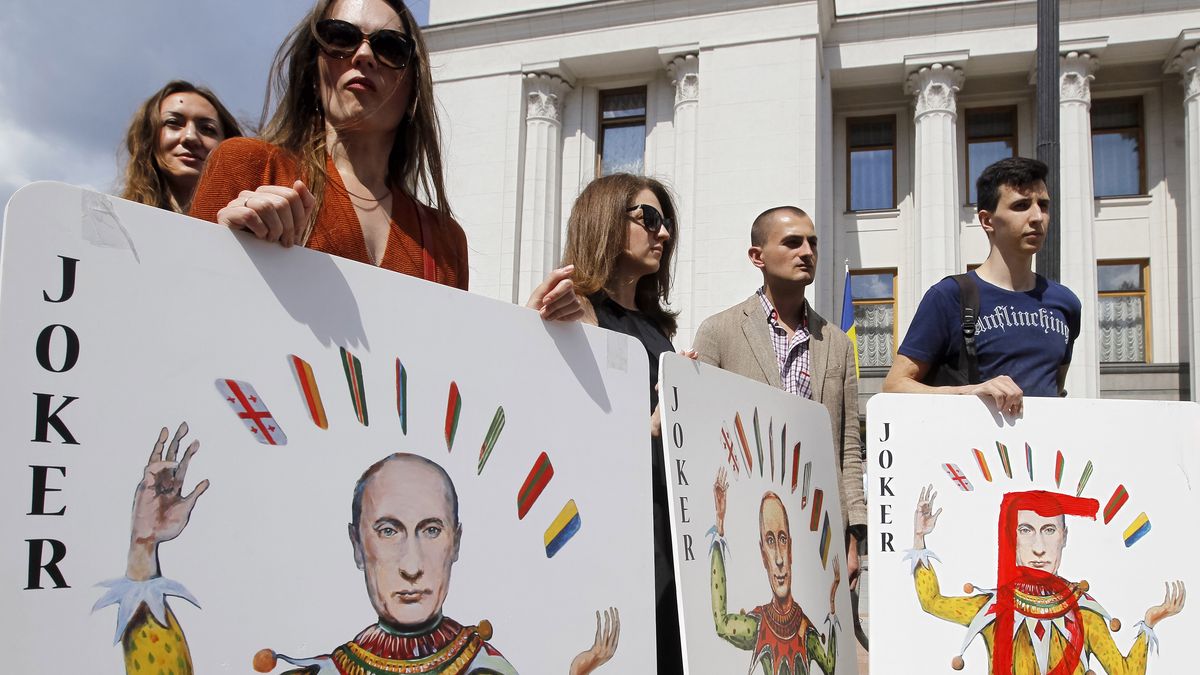 Putin ma już w swojej talii niewiele kart. Zerwanie umowy zbożowej to być może jedna z ostatnich (Photo by STR/NurPhoto via Getty Images)