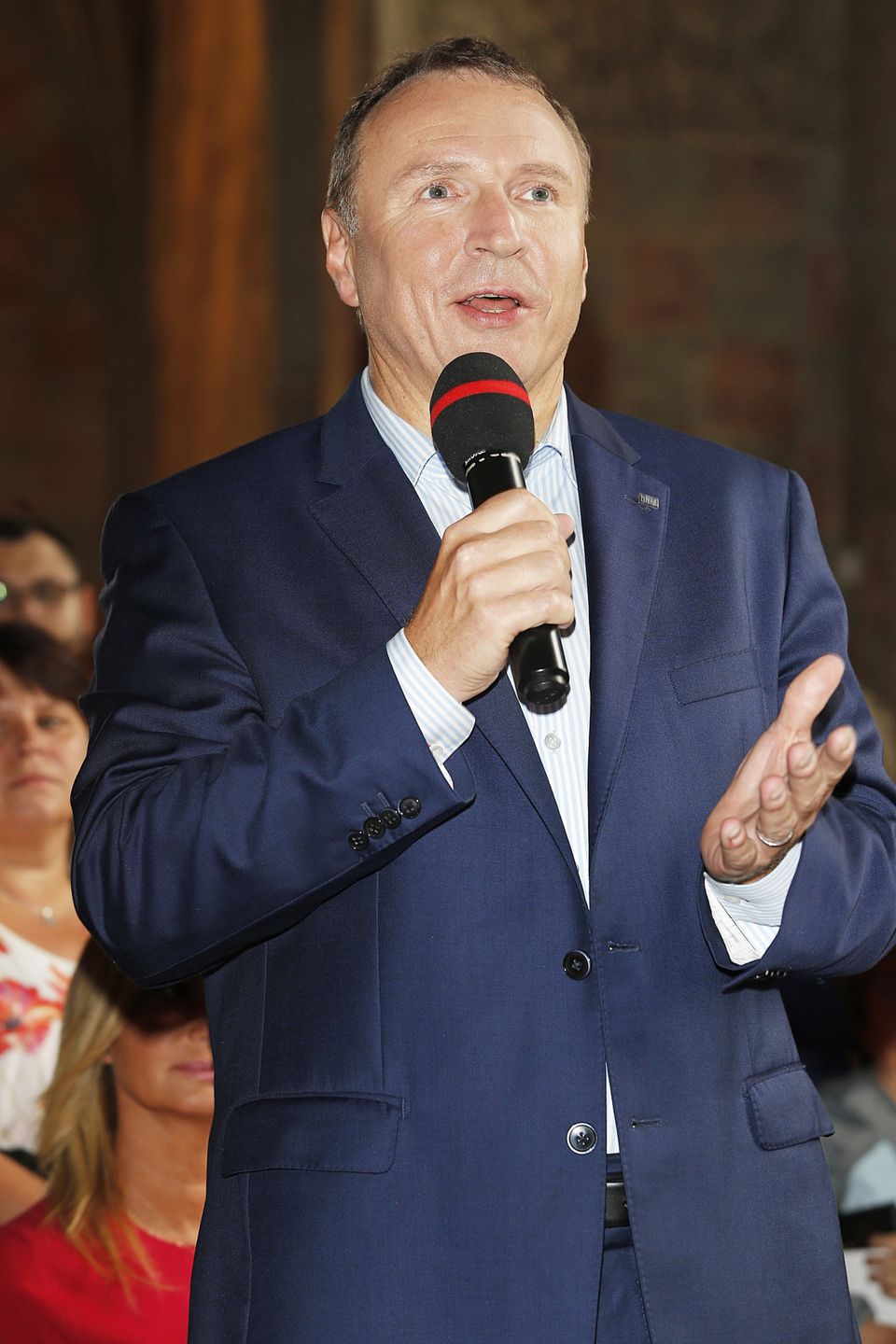Jacek Kurski bohaterem reportażu "Gazety Wyborczej". Ochroniarze TVP mieli kupować cukierki jego żonie... 
