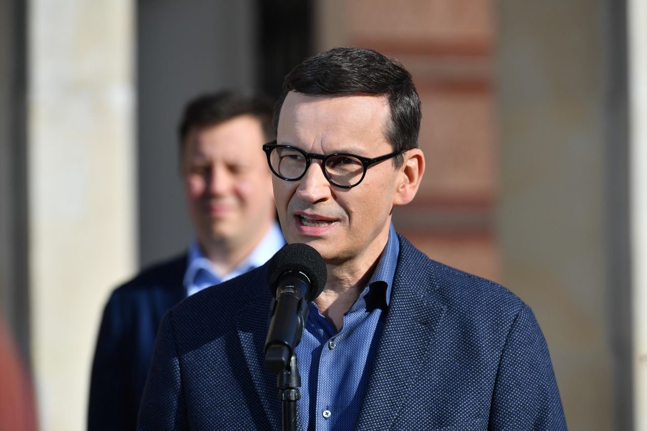 Premier Morawiecki o polexicie: "To fake news" 